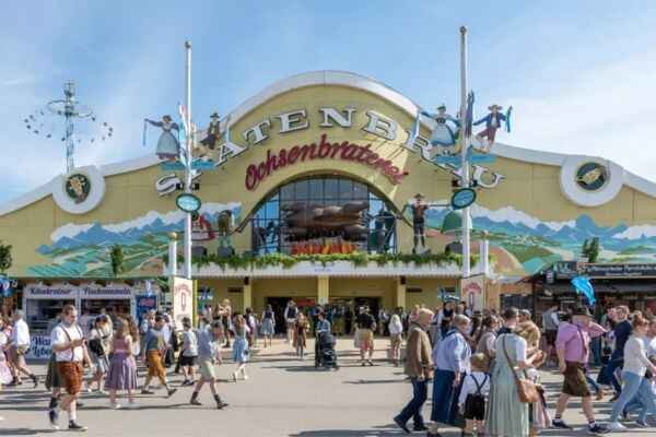 Ochsenbraterei auf dem Oktoberfest